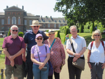 City Adventurers - exploring a palace